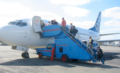 [ Rickety stair car ]