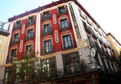 [ Traditional Spanish apartments ]