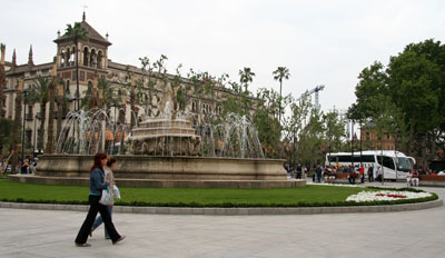 [ Public square in Seville ]