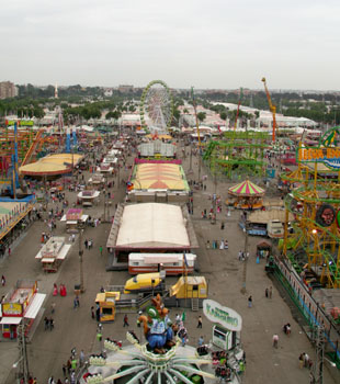 [ Seville fairground ]