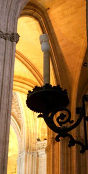 [ CF bulbs in the cathedral ]