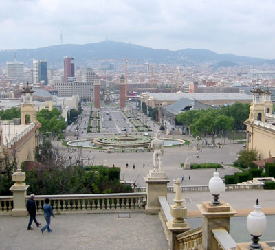 [ Looking toward Placa D'Espanya ]