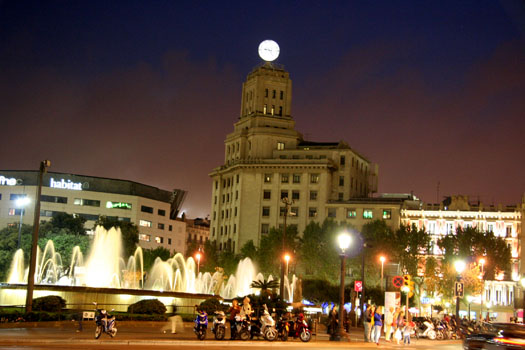 [ Placa de Catalunya at night ]