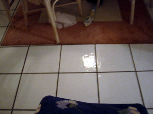 [ Floor shot ]