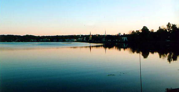 [ Mahone Bay. ]