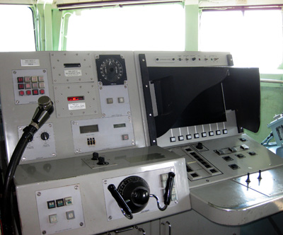 [ Steering station ]