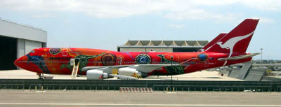 [ Qantas 747 ]