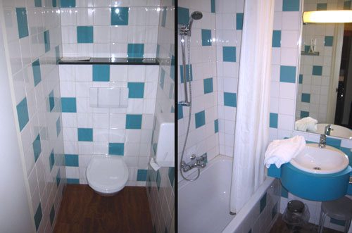 [ Split bathroom ]