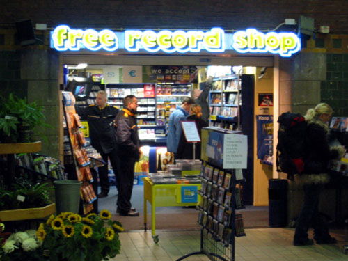 [ Free record shop ]