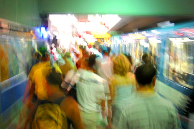 [

Montreal Metro crowds ]
