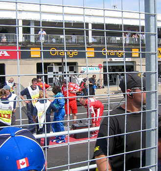 [

Evan in parc ferme ]