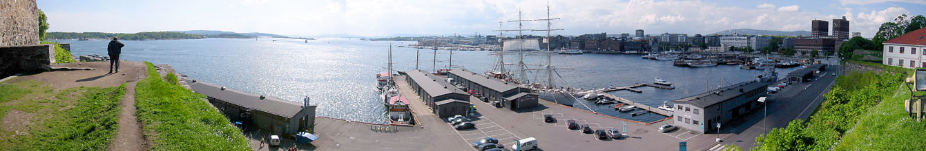 [ 
Waterfront from Akershus Castle ]