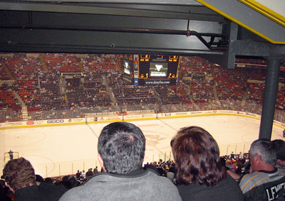 [ Obstructed view ]
