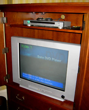 [ DVD player ]