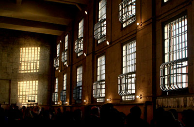 [ Sunlight through the bars ]