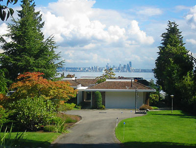 [ Homes on 

Bainbridge Island ]