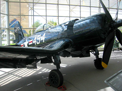 [ F4U ]