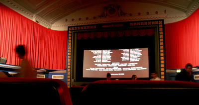 [ Bond theatre ]